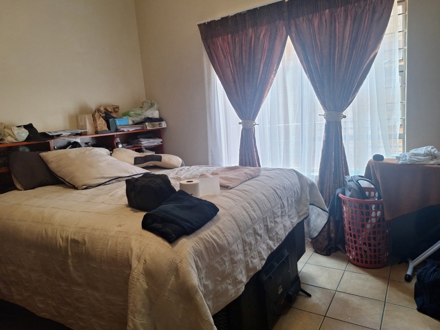 2 Bedroom Property for Sale in Potchefstroom North West